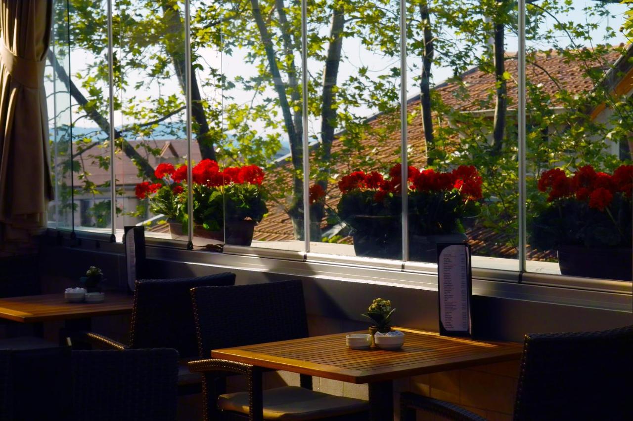 Marine House Boutique Hotel Adalar Exterior photo